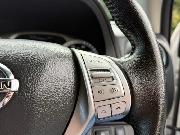 2025 Nissan Navara