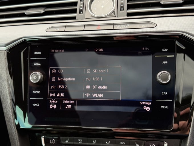 2025 Volkswagen Passat