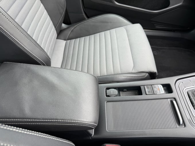 2025 Volkswagen Passat