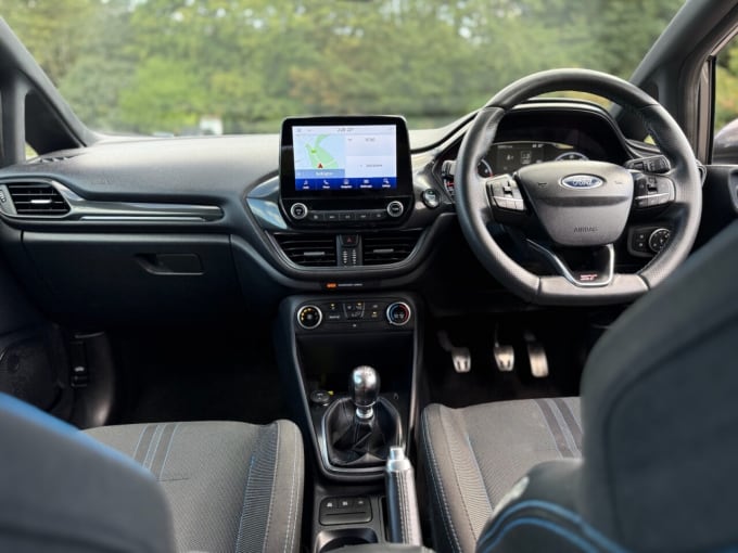 2025 Ford Fiesta
