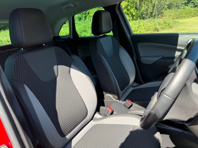 2025 Vauxhall Crossland X