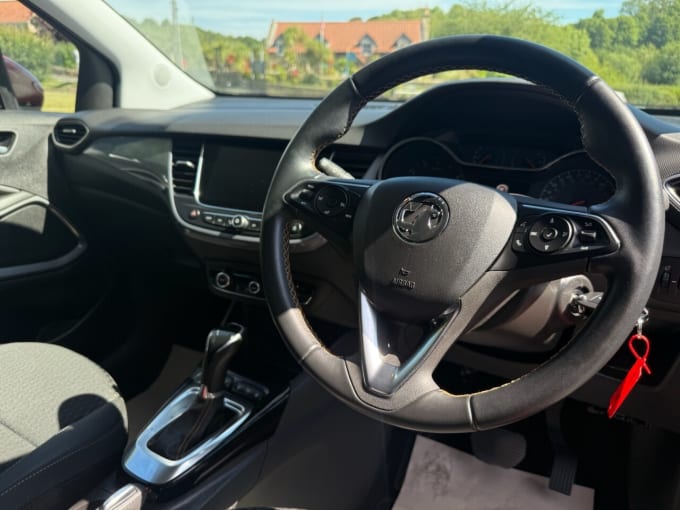 2025 Vauxhall Crossland X