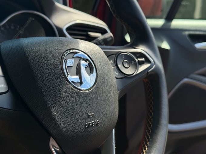 2025 Vauxhall Crossland X