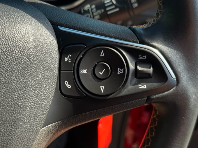 2025 Vauxhall Crossland X