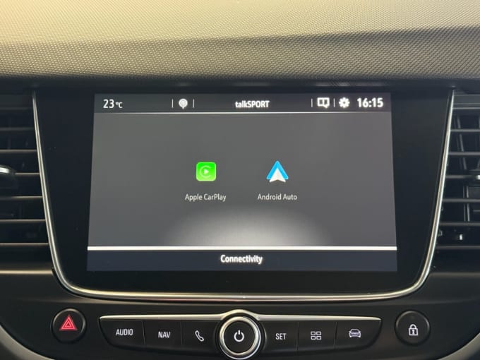 2025 Vauxhall Crossland X
