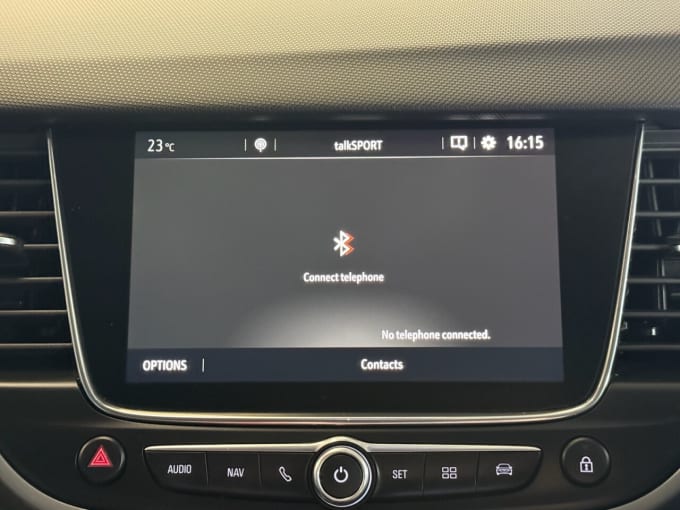2025 Vauxhall Crossland X