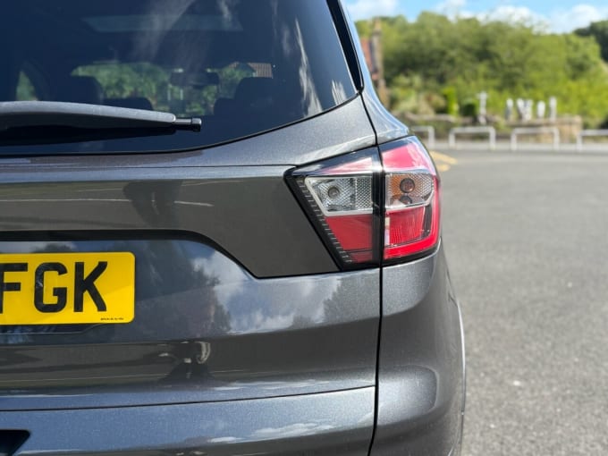 2025 Ford Kuga