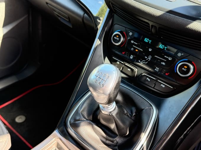 2025 Ford Kuga
