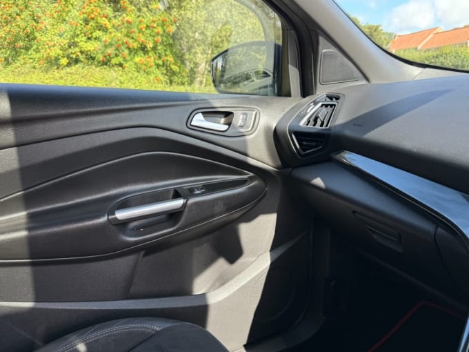 2025 Ford Kuga