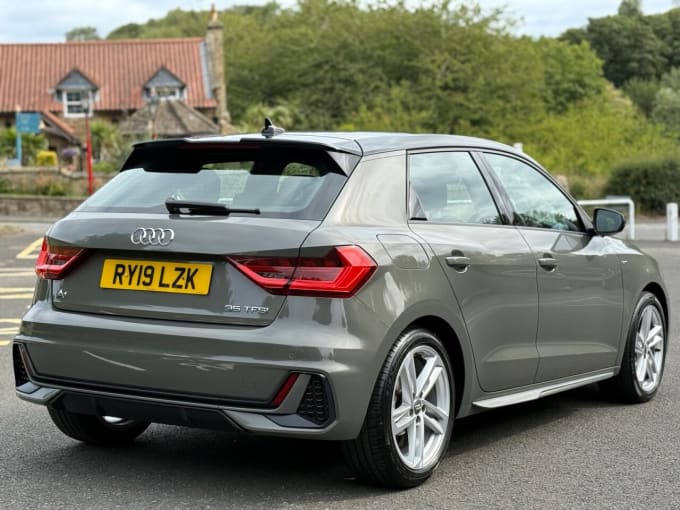 2025 Audi A1