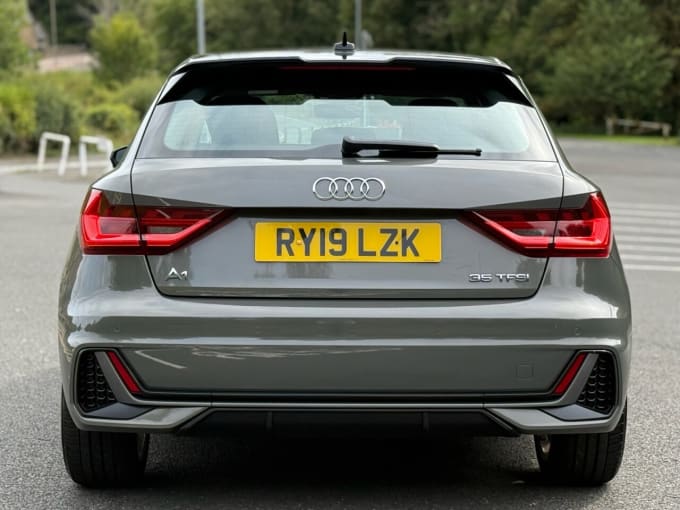 2025 Audi A1