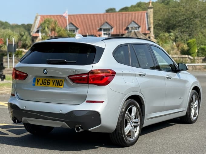 2025 BMW X1