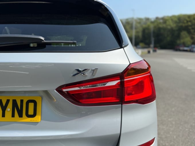 2025 BMW X1