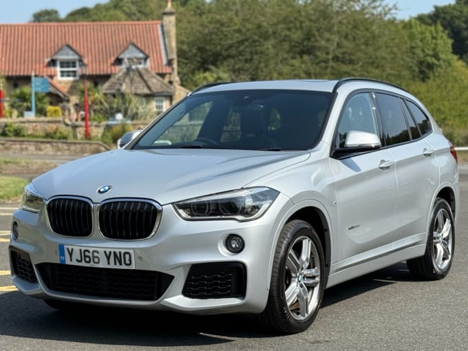 2025 BMW X1