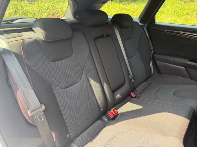 2025 Ford Mondeo