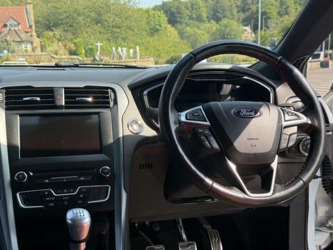 2025 Ford Mondeo