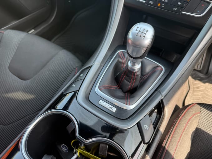 2025 Ford Mondeo