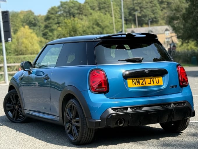 2025 Mini Hatch