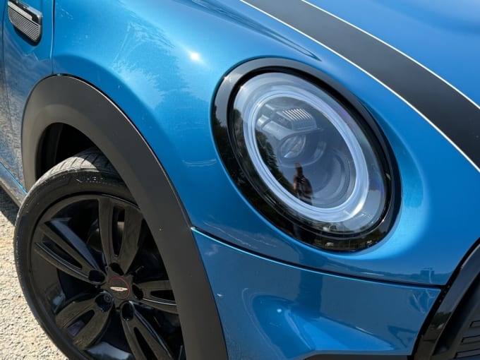 2025 Mini Hatch