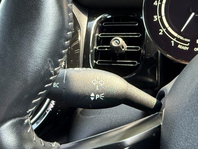 2025 Mini Hatch