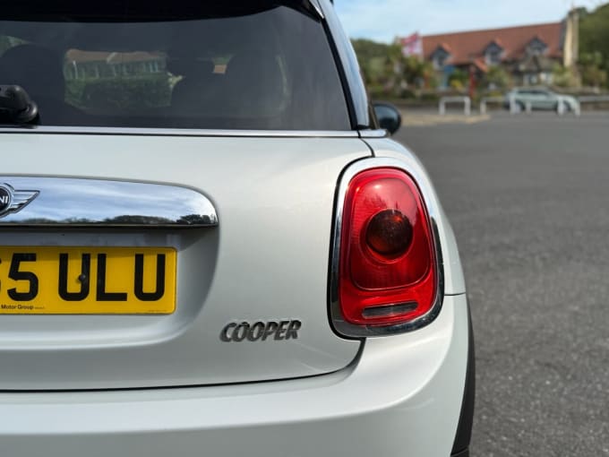 2025 Mini Hatch