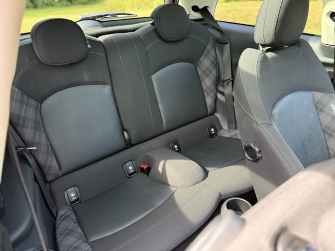 2025 Mini Hatch