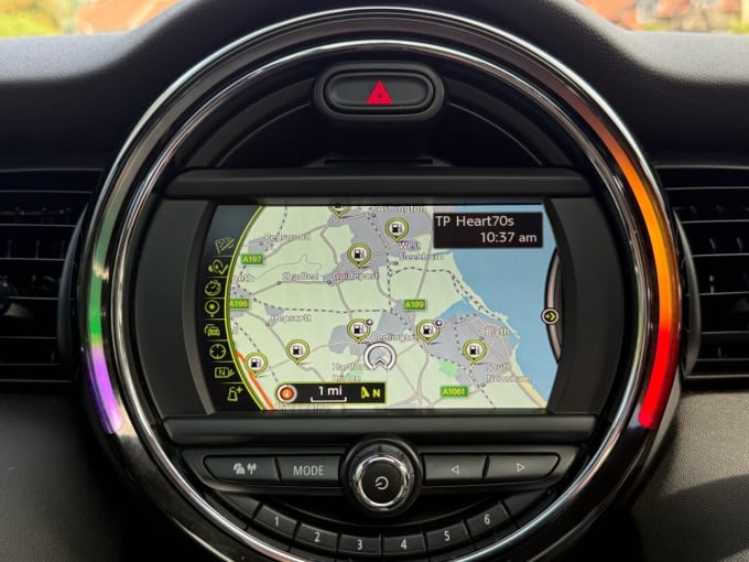 2025 Mini Hatch