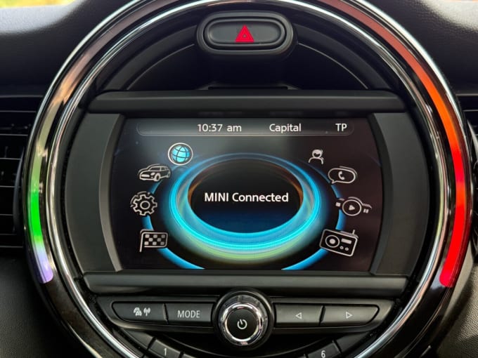 2025 Mini Hatch