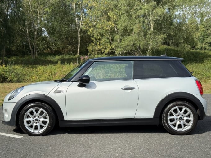2025 Mini Hatch