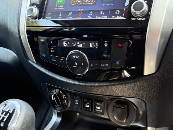 2025 Nissan Navara