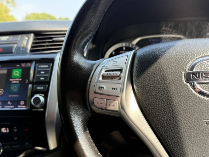 2025 Nissan Navara