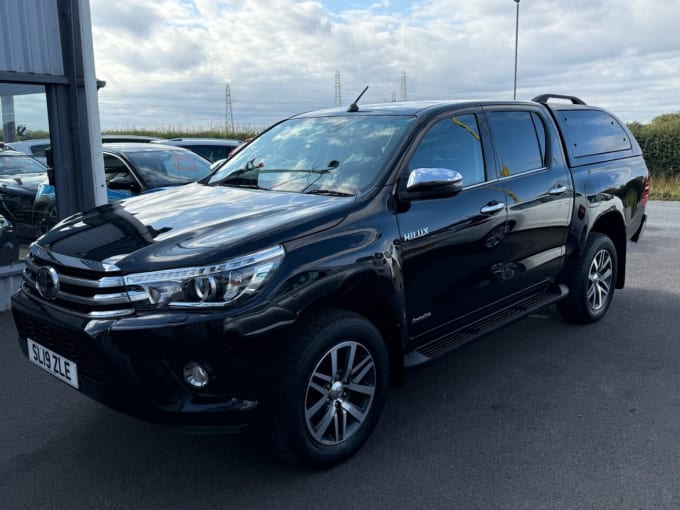 2025 Toyota Hilux