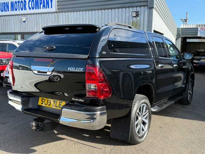 2025 Toyota Hilux