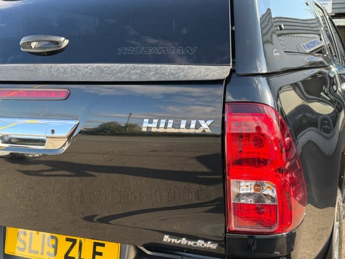 2025 Toyota Hilux