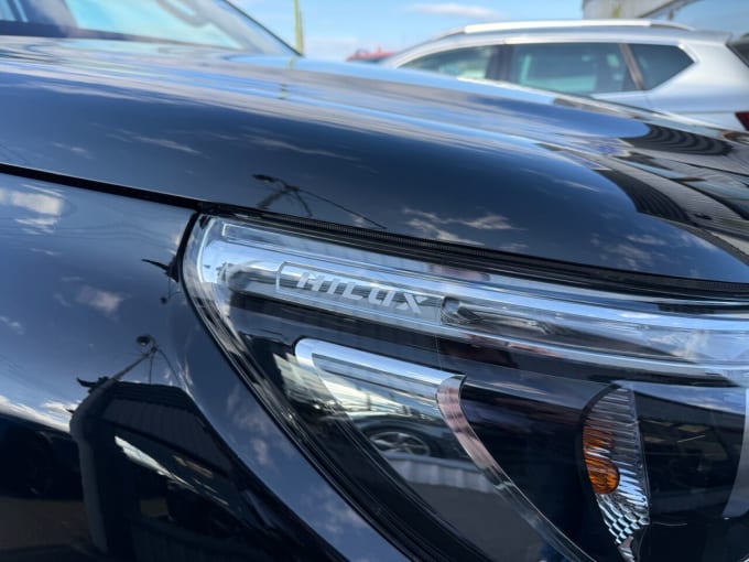 2025 Toyota Hilux