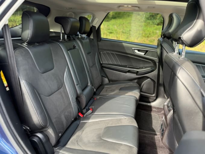 2025 Ford Edge