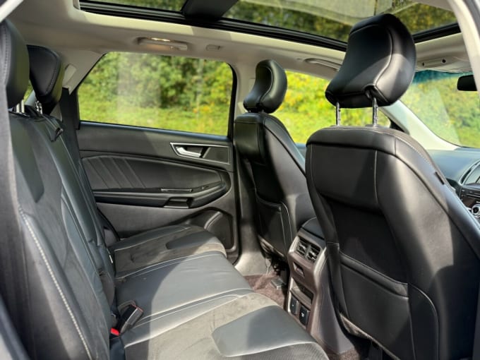2025 Ford Edge