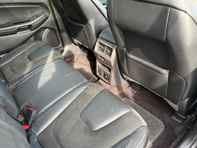 2025 Ford Edge