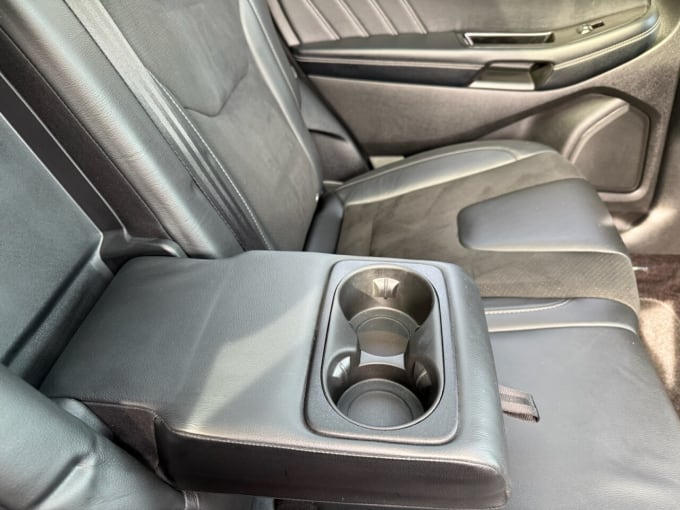 2025 Ford Edge