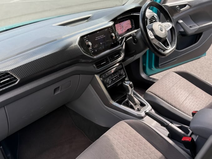 2019 Volkswagen T-cross