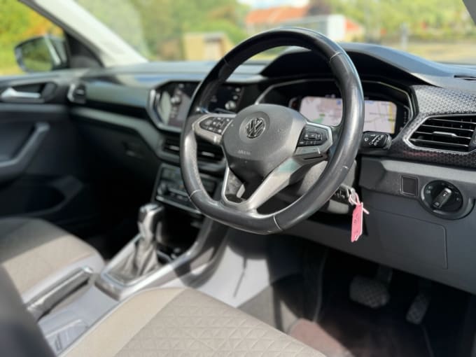 2019 Volkswagen T-cross