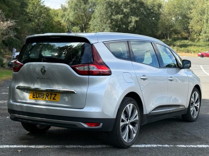 2025 Renault Grand Scenic