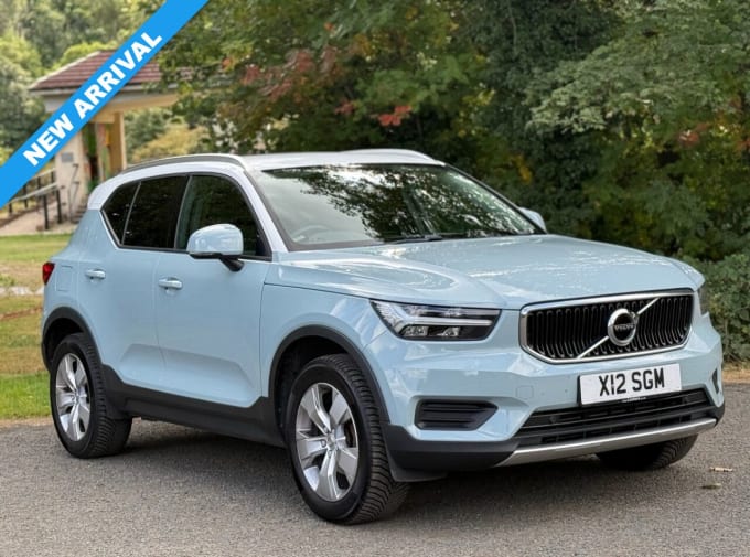 2025 Volvo Xc40