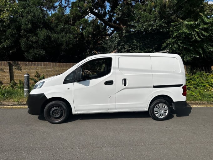 2024 Nissan Nv200