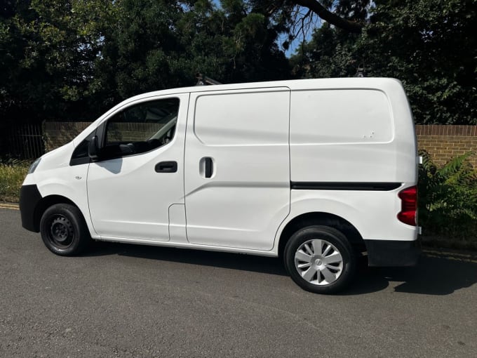 2024 Nissan Nv200