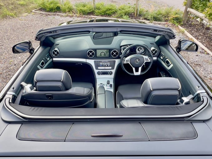 2025 Mercedes-benz Sl500
