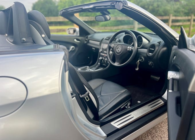2025 Mercedes-benz Slk