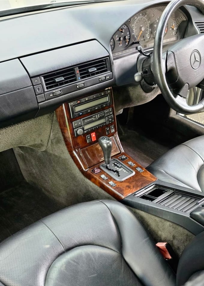 2025 Mercedes-benz Sl