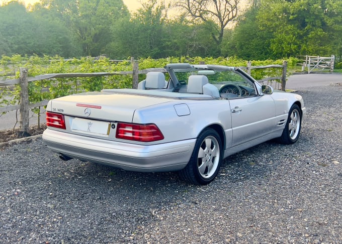2025 Mercedes-benz Sl
