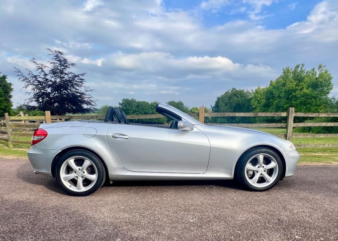 2025 Mercedes-benz Slk